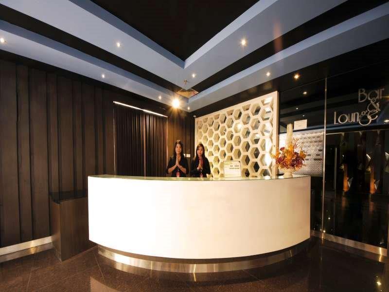 B Fashion Hotel Jakarta Exterior photo